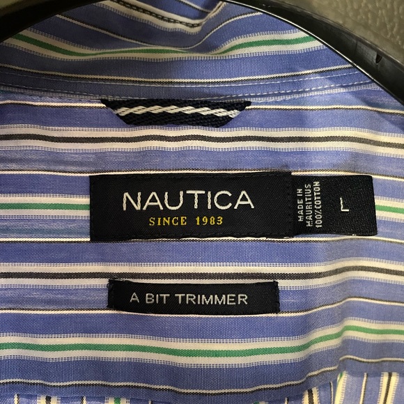 Nautica button up long sleeve. Perfect condition - Picture 3 of 3